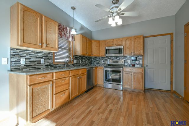 2218 N 82nd Street, Lincoln, NE 68505