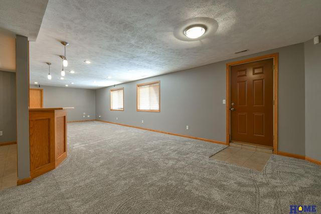 2218 N 82nd Street, Lincoln, NE 68505