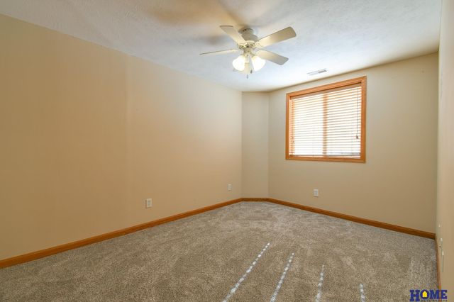 2218 N 82nd Street, Lincoln, NE 68505