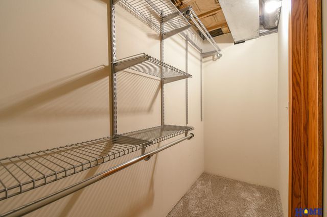 2218 N 82nd Street, Lincoln, NE 68505