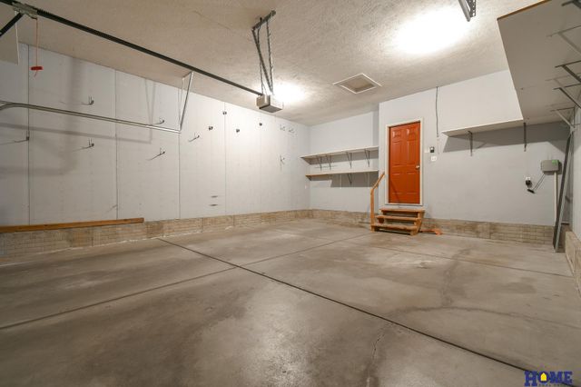 2218 N 82nd Street, Lincoln, NE 68505