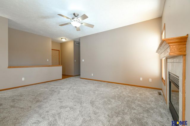 2218 N 82nd Street, Lincoln, NE 68505