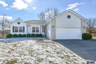 2218 N 82nd Street, Lincoln, NE 68505