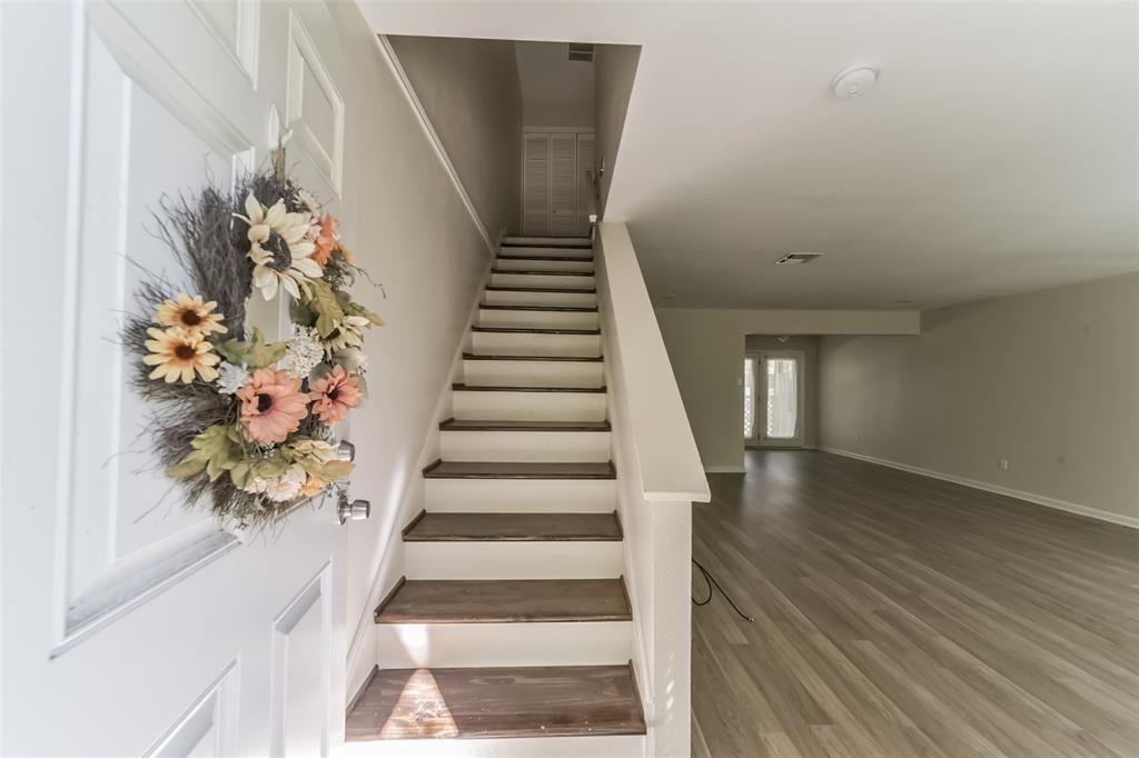 1011 Hamblen Road 405, Kingwood, TX 77339