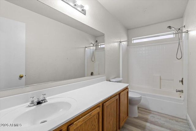 6242 W WOOD Street, Phoenix, AZ 85043