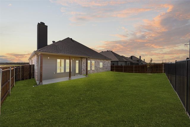 4017 Eagles Bluff Road, Midlothian, TX 76065