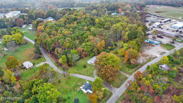 501 Hill Rd, Jamestown, TN 38556