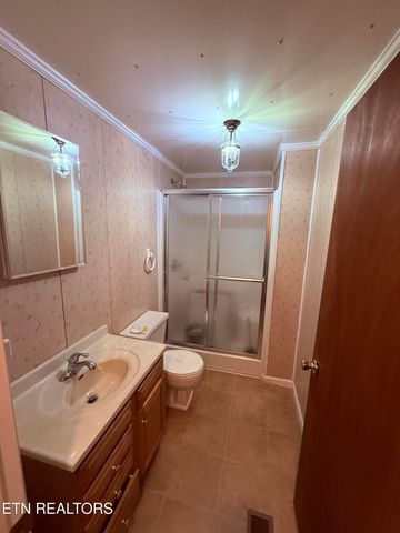 501 Hill Rd, Jamestown, TN 38556