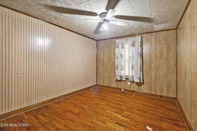 501 Hill Rd, Jamestown, TN 38556