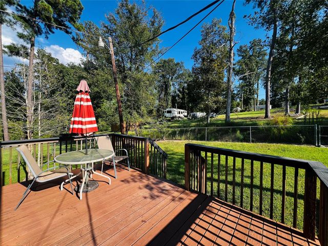 523 Beechridge Loop, Hemphill, TX 75948