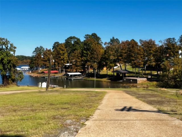 523 Beechridge Loop, Hemphill, TX 75948