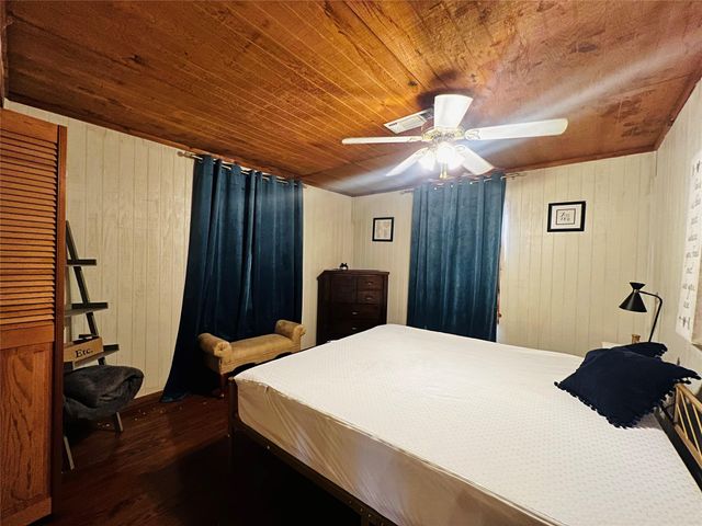 523 Beechridge Loop, Hemphill, TX 75948