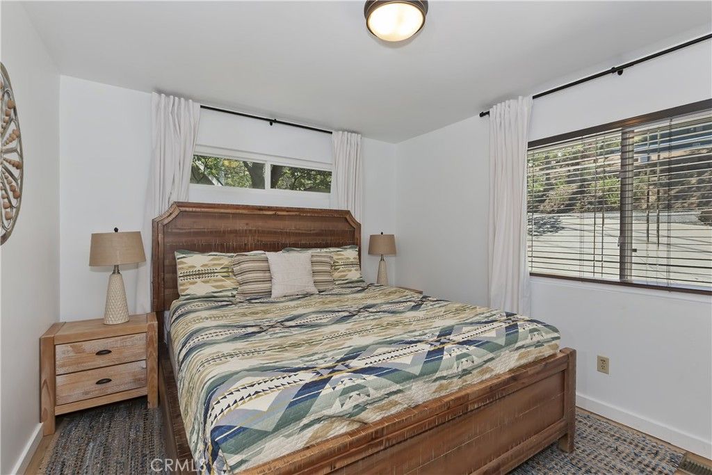 Image 17 of property listing at 1308 Sequoia, Lake Arrowhead, CA 92352