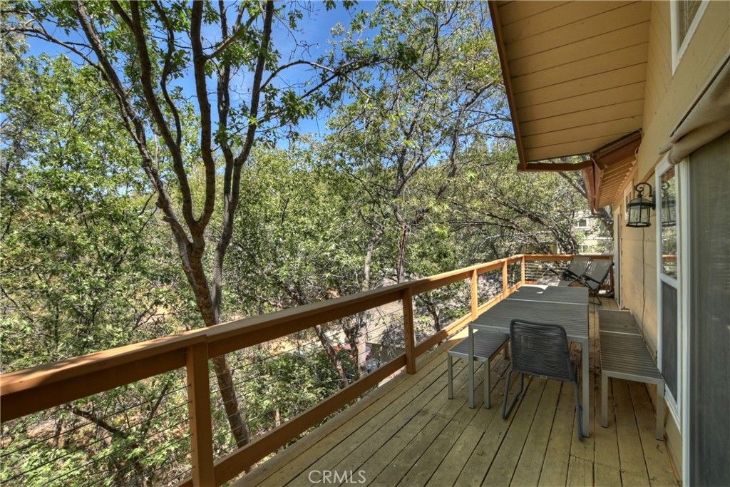 Image 24 of property listing at 1308 Sequoia, Lake Arrowhead, CA 92352