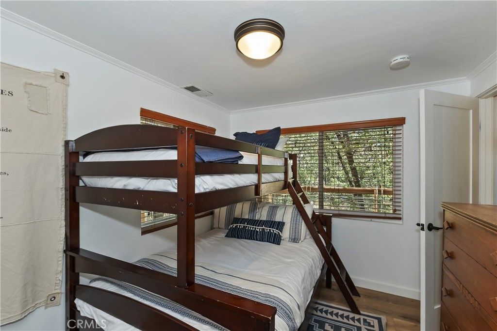 Image 38 of property listing at 1308 Sequoia, Lake Arrowhead, CA 92352