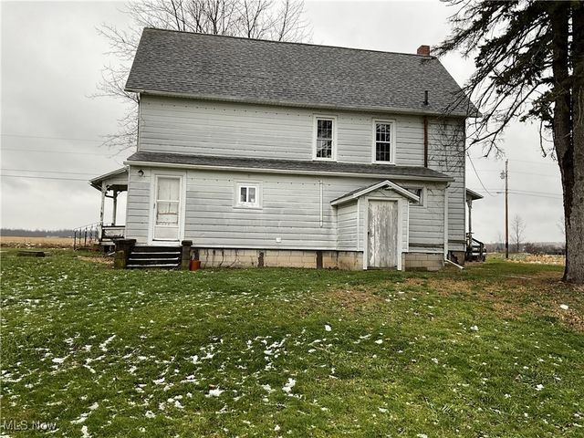 5854 State Route 162, New London, OH 44851