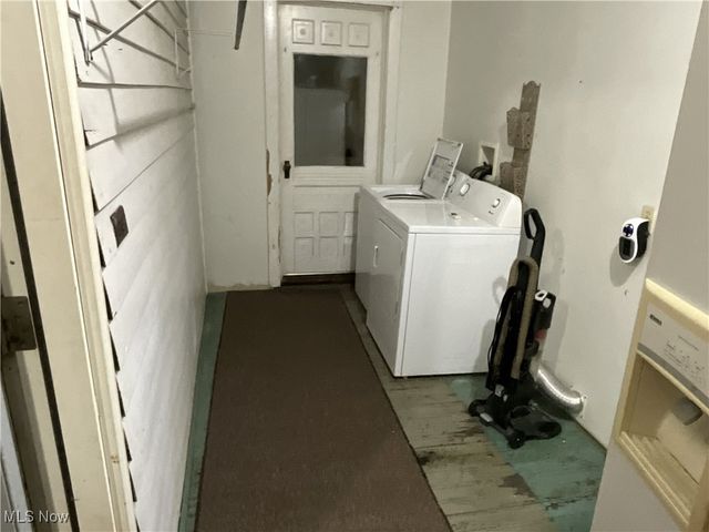 5854 State Route 162, New London, OH 44851