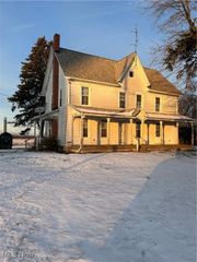 5854 State Route 162, New London, OH 44851