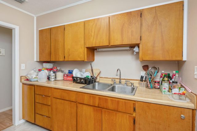 16 SW Temple Avenue, Fort Walton Beach, FL 32548