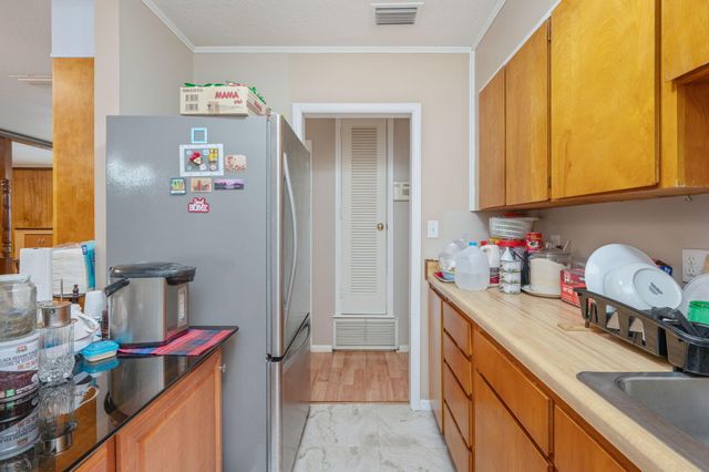16 SW Temple Avenue, Fort Walton Beach, FL 32548