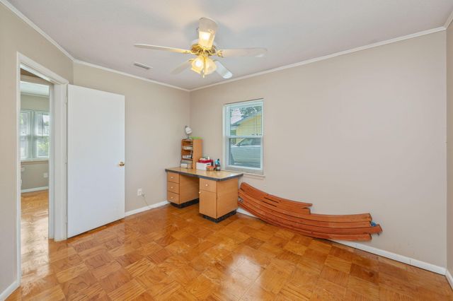 16 SW Temple Avenue, Fort Walton Beach, FL 32548