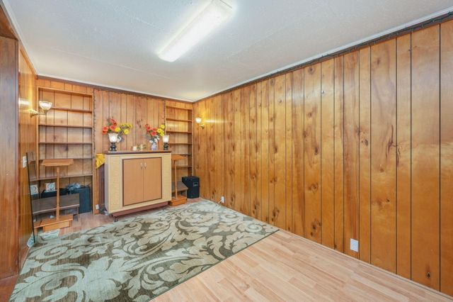 16 SW Temple Avenue, Fort Walton Beach, FL 32548
