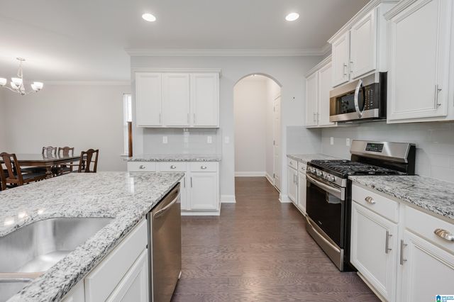 4072 PARK CROSSINGS DRIVE, Chelsea, AL 35043