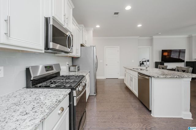 4072 PARK CROSSINGS DRIVE, Chelsea, AL 35043