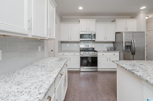 4072 PARK CROSSINGS DRIVE, Chelsea, AL 35043