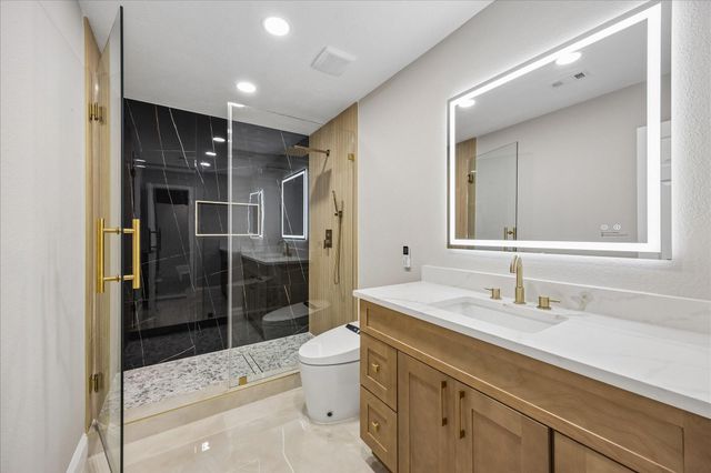1802 San Sebastian Lane, Houston, TX 77058