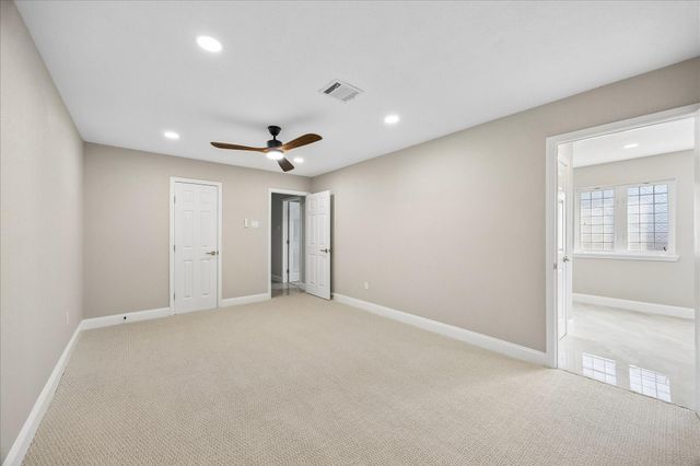 1802 San Sebastian Lane, Houston, TX 77058