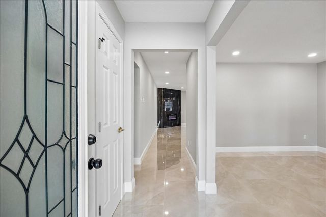 1802 San Sebastian Lane, Houston, TX 77058