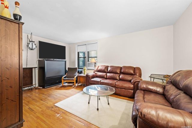 2271 Knapp Street 1F, Brooklyn, NY 11234