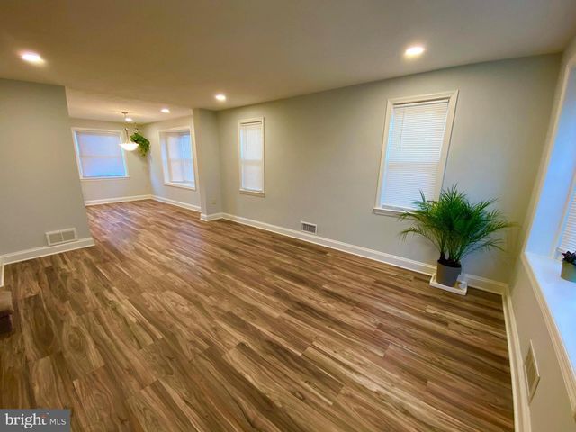 1952 GUY WAY, Baltimore, MD 21222