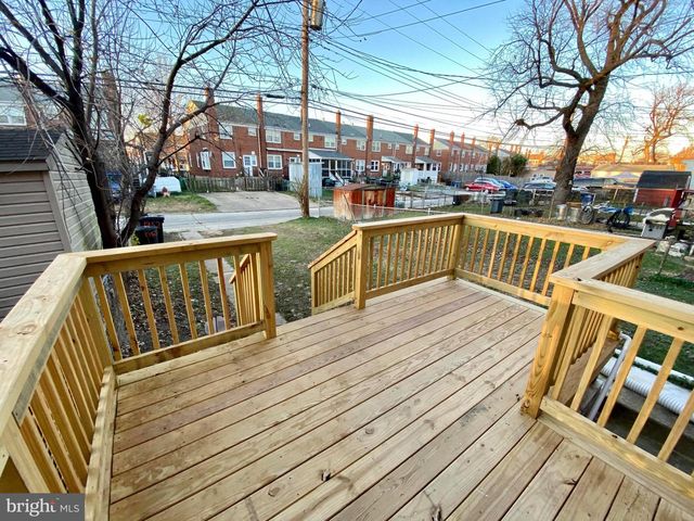 1952 GUY WAY, Baltimore, MD 21222