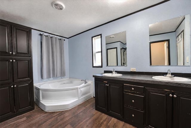 11350 Hillcrest Drive, Conroe, TX 77303