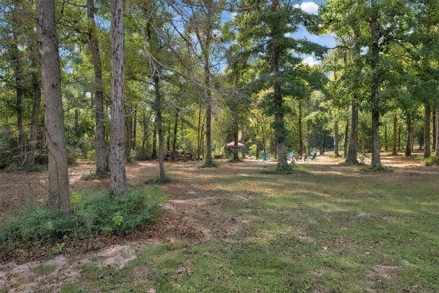 11350 Hillcrest Drive, Conroe, TX 77303