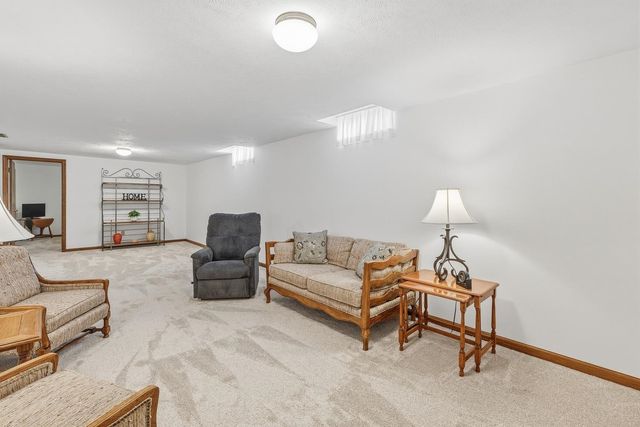 1720 N State St, Augusta, KS 67010