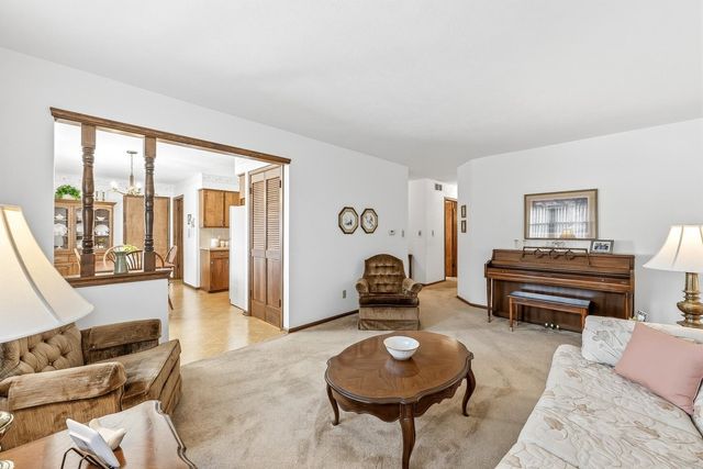 1720 N State St, Augusta, KS 67010