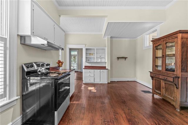 301 N East Street, Greensboro, GA 30642