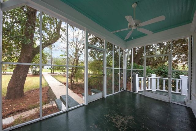 301 N East Street, Greensboro, GA 30642