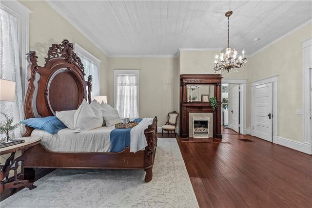 301 N East Street, Greensboro, GA 30642