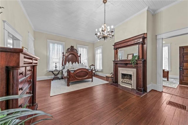 301 N East Street, Greensboro, GA 30642