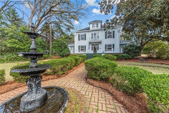 301 N East Street, Greensboro, GA 30642