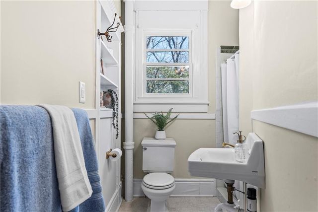 301 N East Street, Greensboro, GA 30642