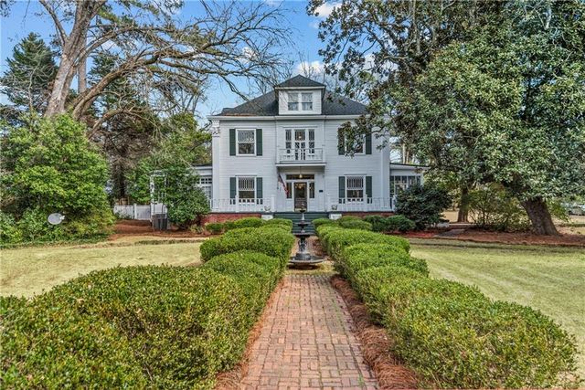 301 N East Street, Greensboro, GA 30642