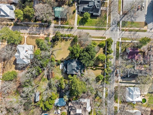 301 N East Street, Greensboro, GA 30642