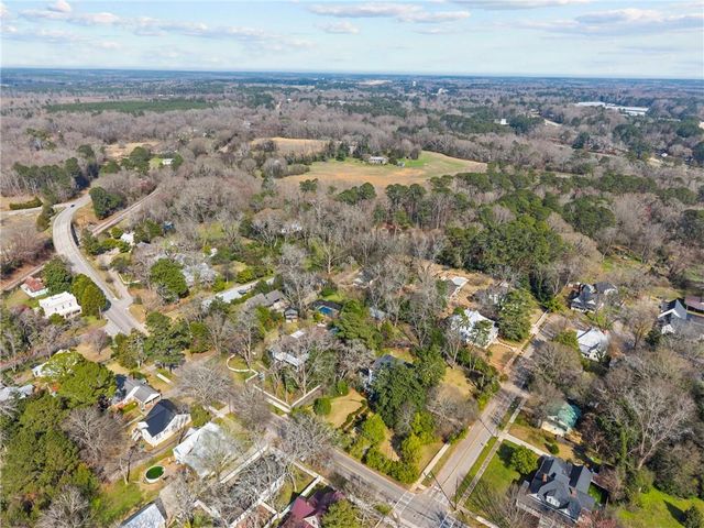 301 N East Street, Greensboro, GA 30642