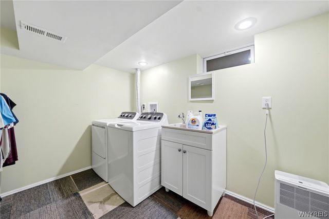 3994 Sussex Place, Hamburg, NY 14075