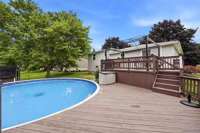 3994 Sussex Place, Hamburg, NY 14075